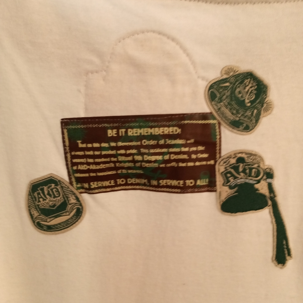 Academiks tee shirt..(never worn) - Picture 3 of 7